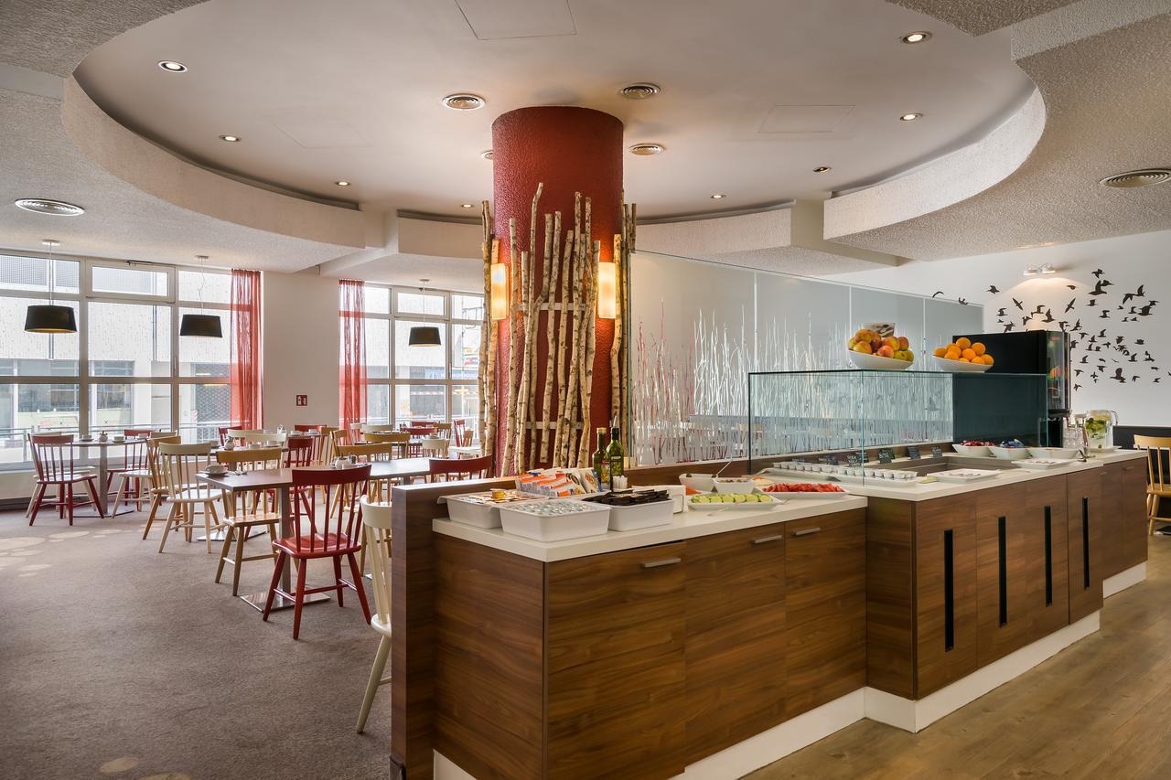 Sure By Western Hauptbahnhof Hotel München