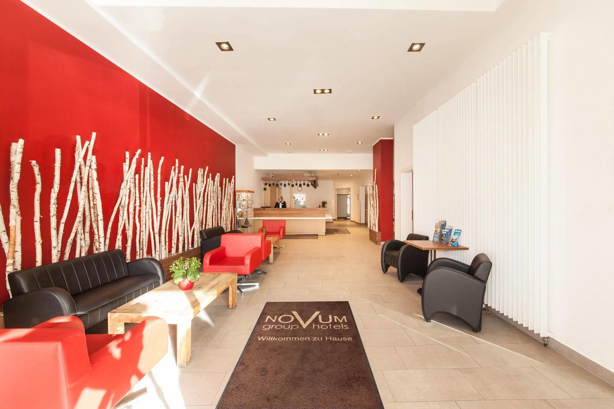Hotel Sure By Western Hauptbahnhof 3*